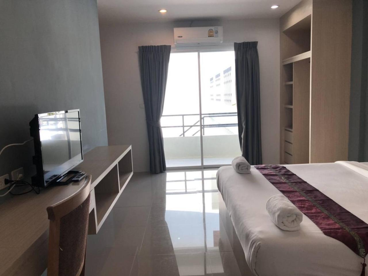 Khao Oat Airport Hotel Nai Yang Ngoại thất bức ảnh