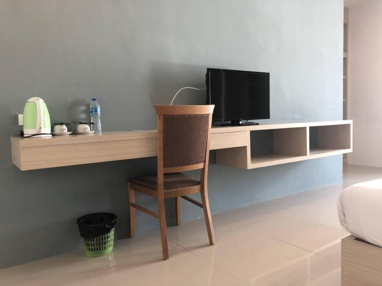 Khao Oat Airport Hotel Nai Yang Ngoại thất bức ảnh
