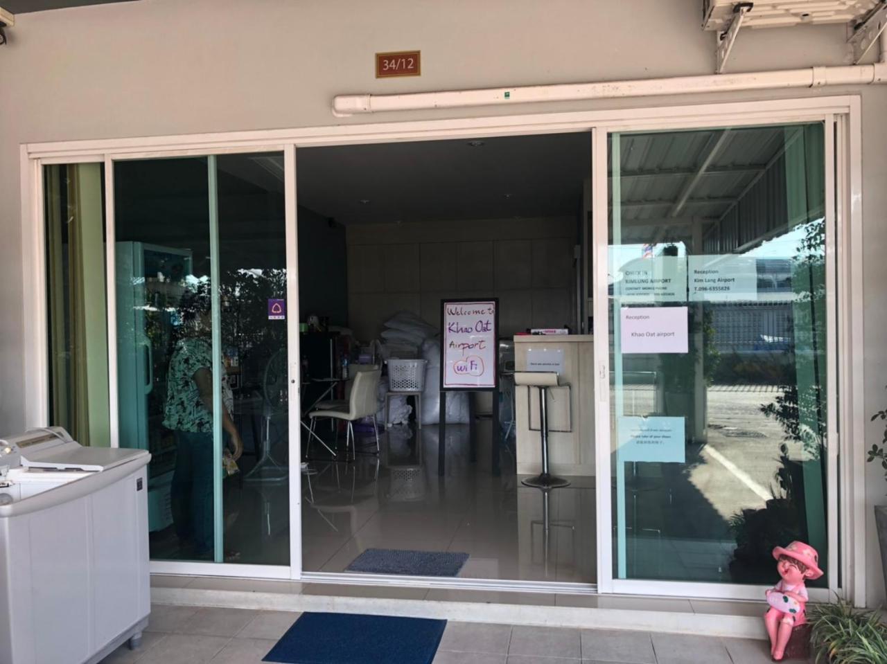 Khao Oat Airport Hotel Nai Yang Ngoại thất bức ảnh