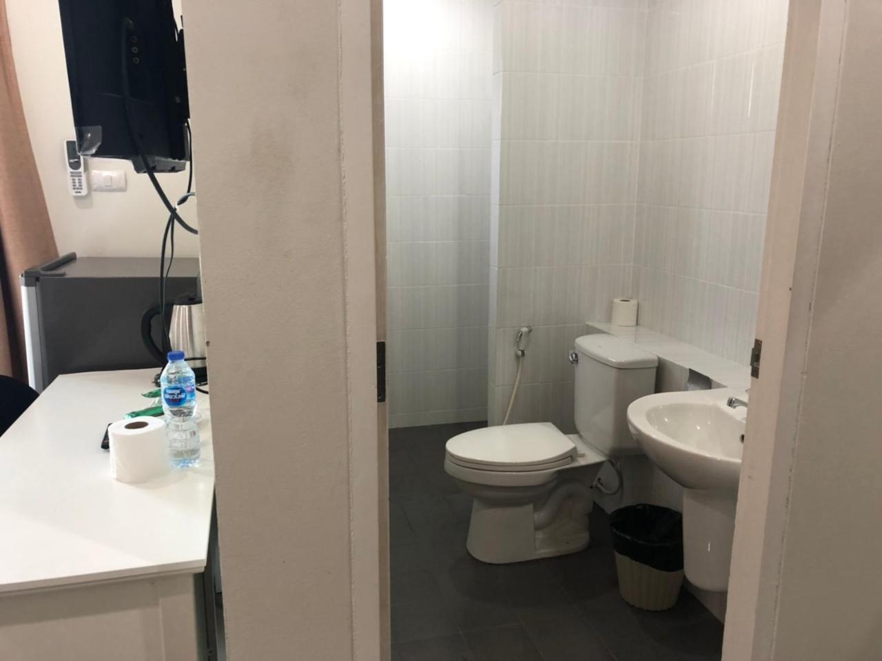 Khao Oat Airport Hotel Nai Yang Ngoại thất bức ảnh