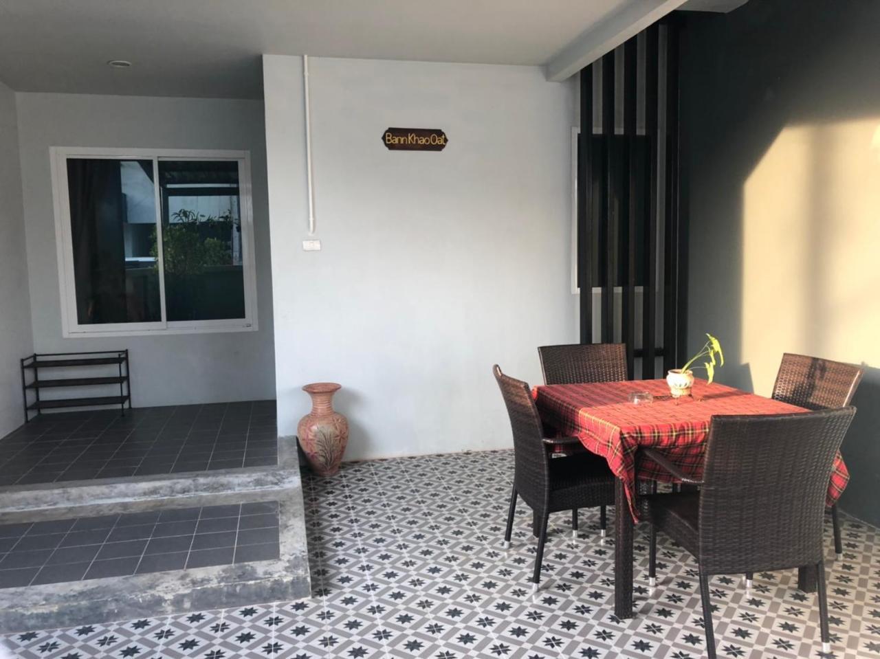 Khao Oat Airport Hotel Nai Yang Ngoại thất bức ảnh
