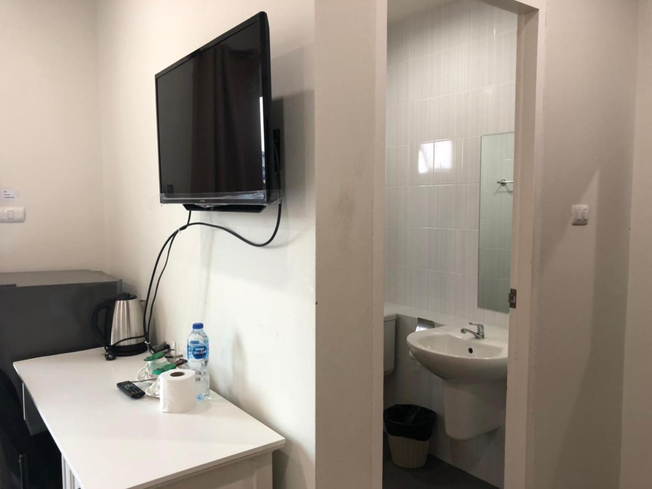 Khao Oat Airport Hotel Nai Yang Ngoại thất bức ảnh