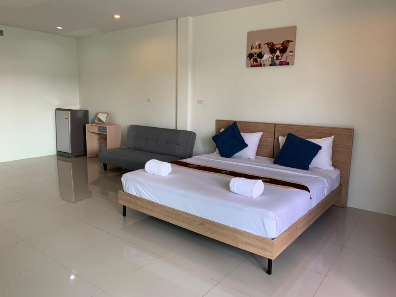 Khao Oat Airport Hotel Nai Yang Ngoại thất bức ảnh